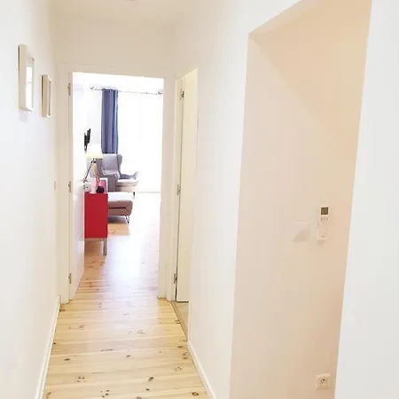 Apartamento A/c Modern In Typical Area Vieux #lovelyview Niza